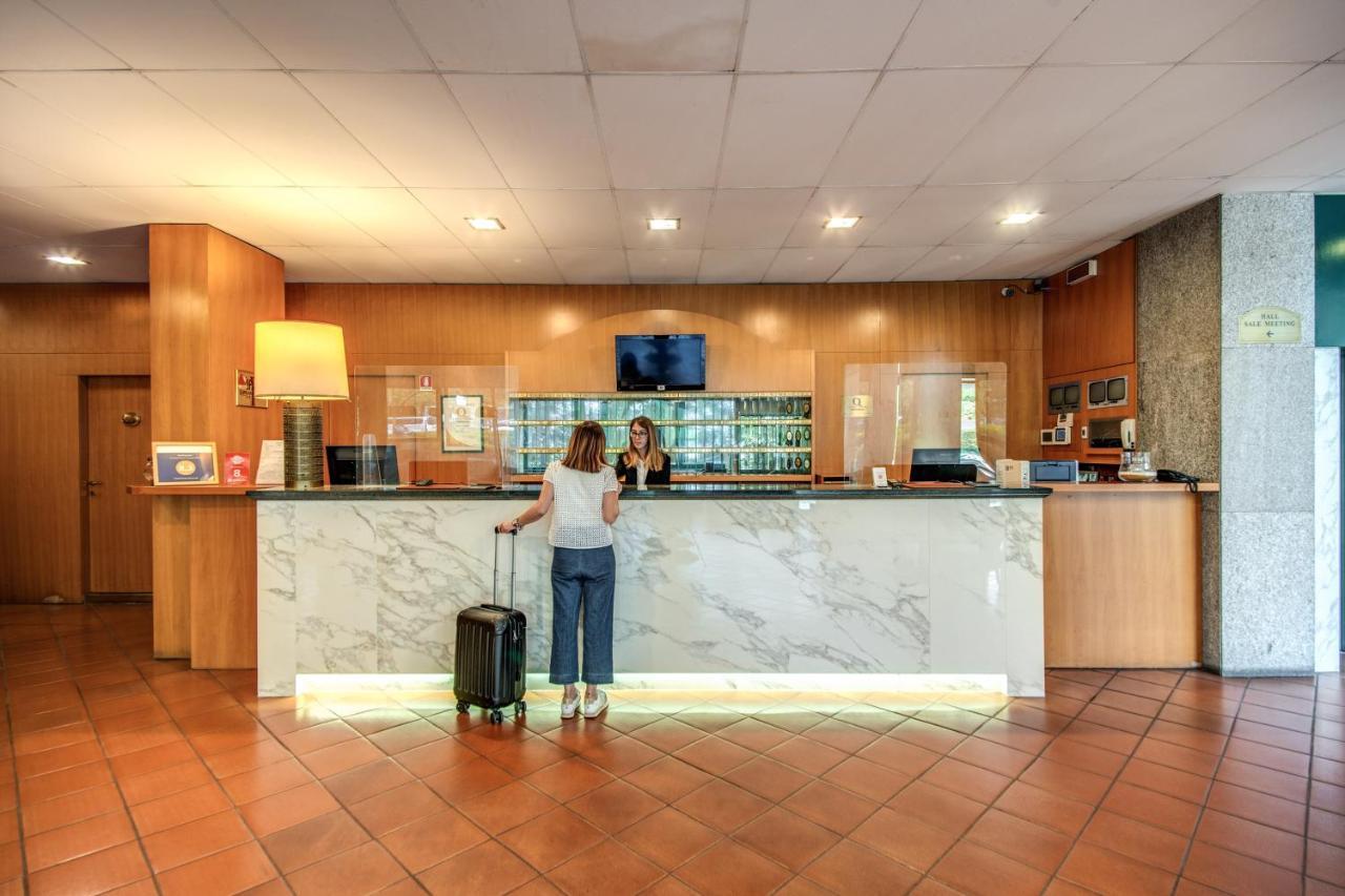 Hotel Della Rotonda Saronno Eksteriør bilde